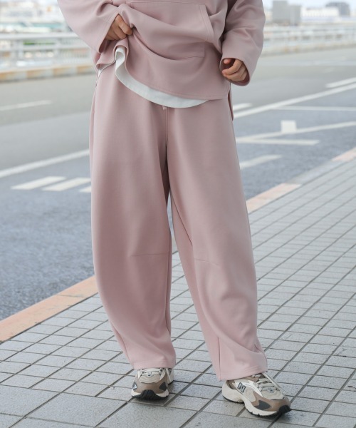 Bou Jeloud(ブージュルード)の「ラウンドパンツ(その他パンツ・レディース・キャメル/ピンク/ブラック/グレー・38/36)」の4枚目の写真