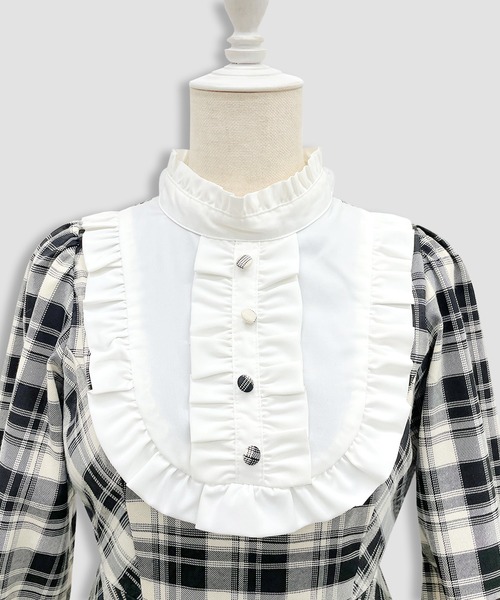 Honey Cinnamon(ハニーシナモン)の「配色ヨークチェックワンピース(ワンピース・レディース・ブラック/ダークグリーン・FREE)」の12枚目の写真