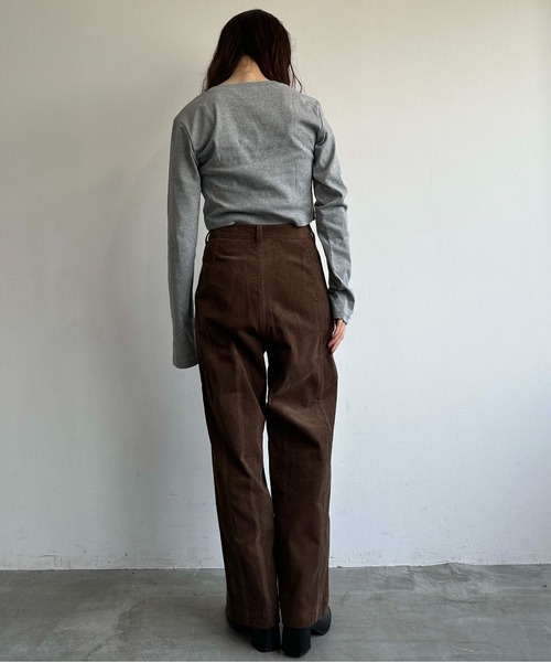 1chaku.（イッチャク）の「コーデュロイワイドレッグパンツ（その他パンツ・レディース・ブラック/モカ・マルチサイズ）」の5枚目の写真