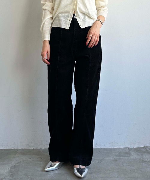 1chaku.（イッチャク）の「コーデュロイワイドレッグパンツ（その他パンツ・レディース・ブラック/モカ・マルチサイズ）」の6枚目の写真