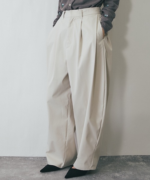 ANOTHER S（アナザーエス）の「ミリタリーツイルサイドタックコクーンパンツ（チノパンツ・レディース・ブラック/アイボリー/ダークグリーン・FREE）」の22枚目の写真