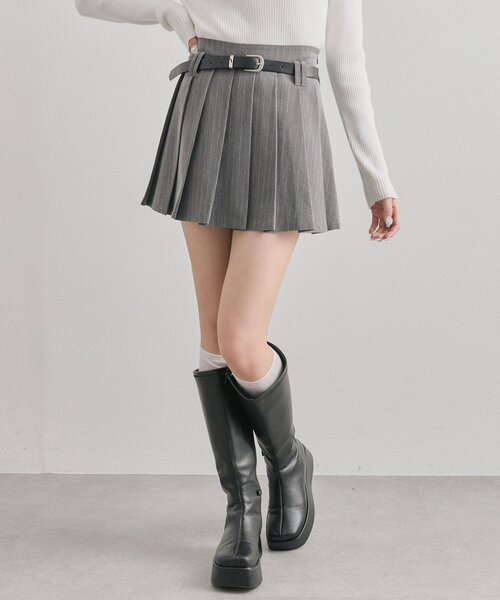 OLIVE des OLIVE(オリーブデオリーブ)の「【PinSucreCollection】合皮ベルト付きプリーツスカート(スカート・レディース・グレー/ブラウン系その他/ブラック/チャコールグレー/キャメル・FREE)」の6枚目の写真