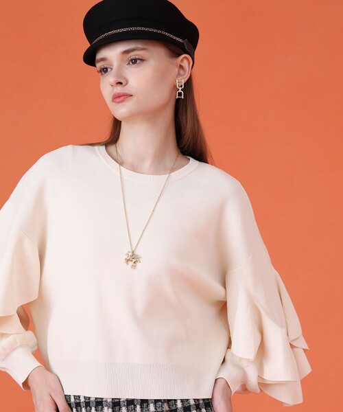 ANAYI(アナイ)の「カスケードスリーブ プルオーバー(ニット/セーター・レディース・ブラック/オフホワイト/ピンク・38/36)」の2枚目の写真