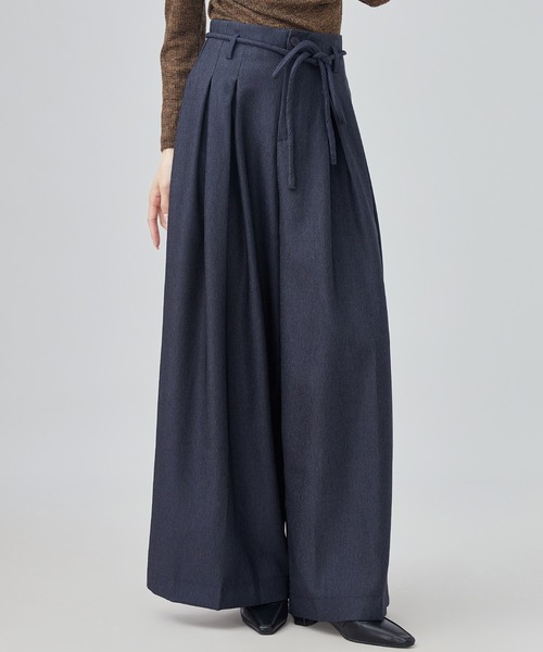 SUWDEE(スーディー)の「inverted pleats wide pants(スラックス・レディース・ネイビー/グレー/ブラウン・M/L/S)」の10枚目の写真