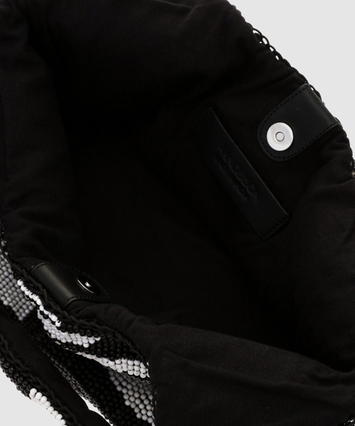 JW Anderson（ジェイダブリューアンダーソン）の「バッグ（ショルダーバッグ・メンズ・その他・ONE SIZE）」の4枚目の写真