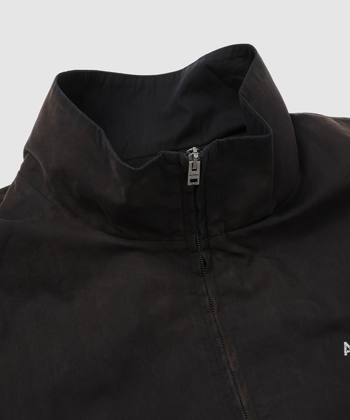 Acne Studios(アクネストゥディオズ)の「FN-MN-OUTW001264(ナイロンジャケット・メンズ・ブラック/グリーン系その他/ブルー系その他・48/46)」の7枚目の写真