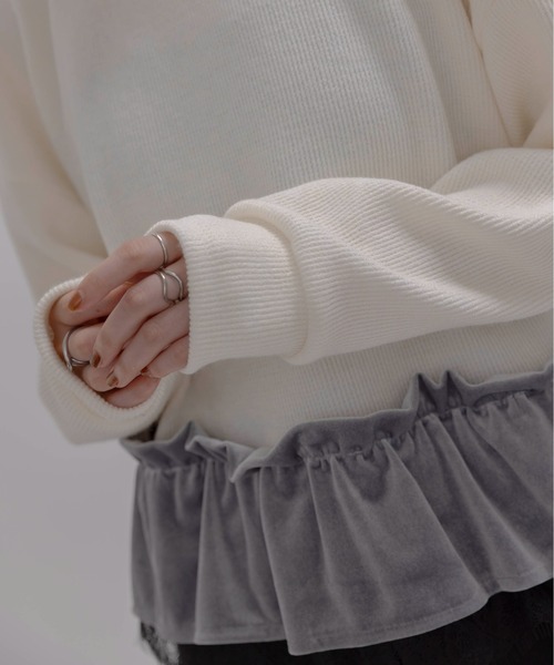 Eimee Law(エイミーロウ)の「ベロアフリルハイネックトップス(その他トップス・レディース・アイボリー/ブラウン/ブラック・FREE)」の7枚目の写真