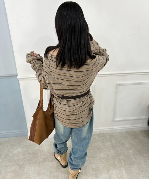 mebole(メボレ)の「Loose Silhouette Border Tee(Tシャツ/カットソー・レディース・ベージュ/グレー・FREE)」の15枚目の写真