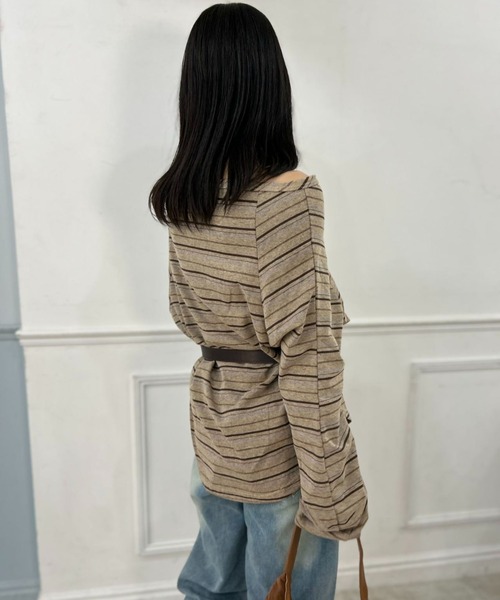 mebole(メボレ)の「Loose Silhouette Border Tee(Tシャツ/カットソー・レディース・ベージュ/グレー・FREE)」の20枚目の写真