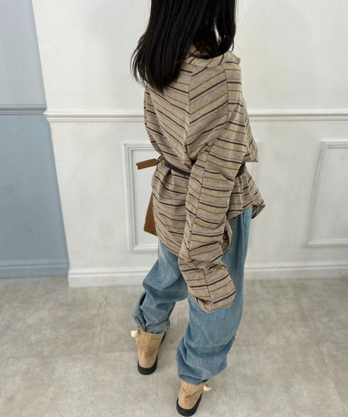 mebole(メボレ)の「Loose Silhouette Border Tee(Tシャツ/カットソー・レディース・ベージュ/グレー・FREE)」の19枚目の写真