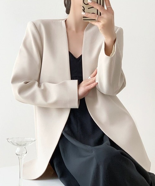 新品⭐︎伊太利屋☆花柄レース ノーカラージャケット 新品⭐︎伊太利屋☆花柄レース ノーカラージャケット