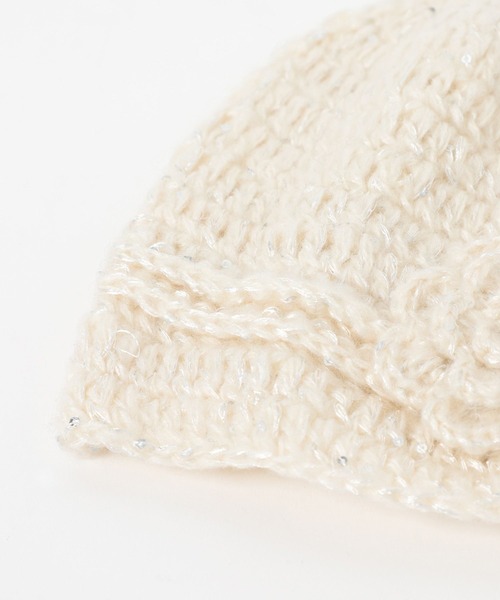 Heather(ヘザー)の「フラワーニットビーニー 602807(ニットキャップ/ビーニー・レディース・グレー/アイボリー・ONE SIZE)」の6枚目の写真