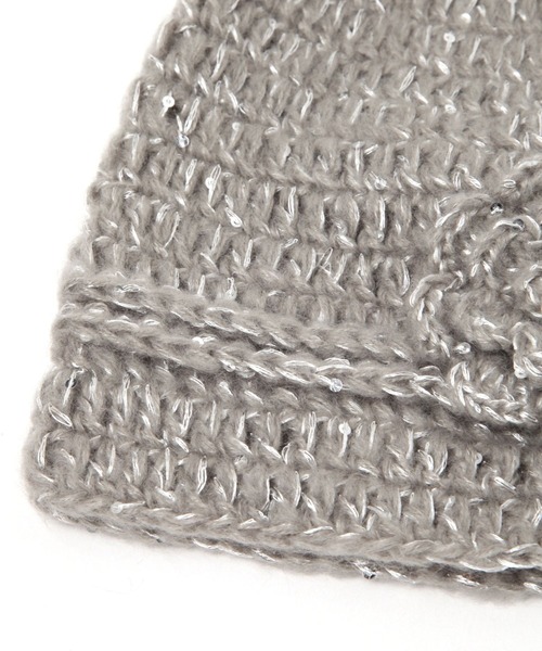 Heather(ヘザー)の「フラワーニットビーニー 602807(ニットキャップ/ビーニー・レディース・グレー/アイボリー・ONE SIZE)」の9枚目の写真