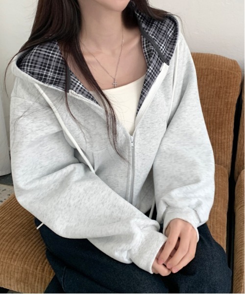 gossip!ロサンゼルス(ゴシップロサンゼルス)の「Y2K レトロ チェックパーカー /韓国っぽゆるシルエット 【5色展開】(パーカー・レディース・ネイビー/ブラック/グレー/ホワイト/ダークグレー・M)」の3枚目の写真