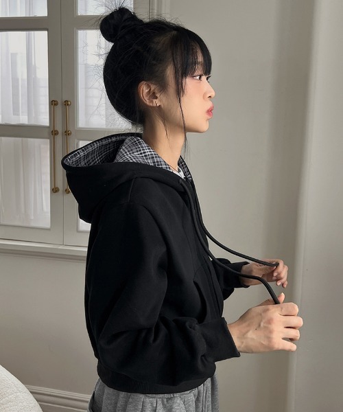 gossip!ロサンゼルス(ゴシップロサンゼルス)の「Y2K レトロ チェックパーカー /韓国っぽゆるシルエット 【5色展開】(パーカー・レディース・ネイビー/ブラック/グレー/ホワイト/ダークグレー・M)」の11枚目の写真
