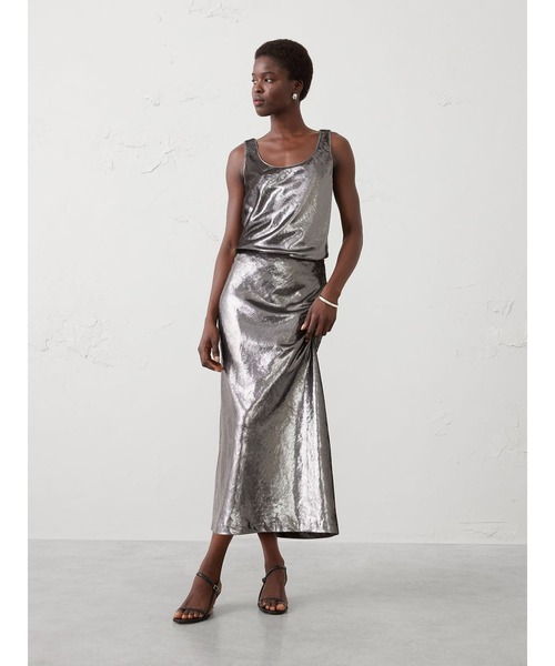 BANANA REPUBLIC FACTORY STORE(バナナリパブリック ファクトリーストア)の「BANANA REPUBLIC FACTORY STORE ベルベット シマー ミディスカート(スカート・レディース・シルバー・8/6/4/2/0)」の4枚目の写真