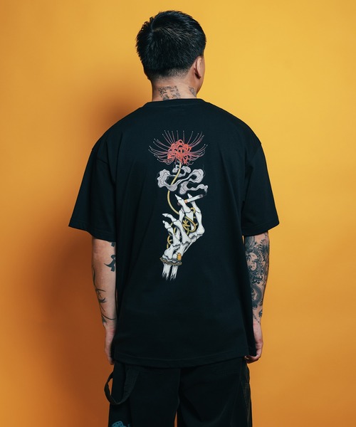 Subciety（サブサエティ）の「Spider lily tee（Tシャツ/カットソー・メンズ・ブラック/インディゴブルー/ホワイト・SMALL/MEDIUM/LARGE/X-LARGE/XX-LARGE）」の10枚目の写真
