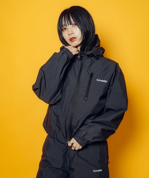 Subciety(サブサエティ)の「【WOMEN】Graph check hoodie(マウンテンパーカー・レディース・バーガンディー/ホワイト/ブラック・FREE)」の3枚目の写真