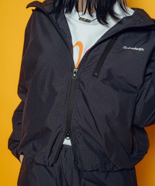 Subciety(サブサエティ)の「【WOMEN】Graph check hoodie(マウンテンパーカー・レディース・バーガンディー/ホワイト/ブラック・FREE)」の17枚目の写真