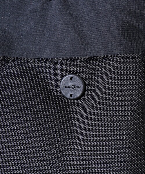 SML(エスエムエル)の「【SML/エスエムエル】PILOT TOTE BAG M(ショルダーバッグ・メンズ・ブラック・FREE)」の4枚目の写真
