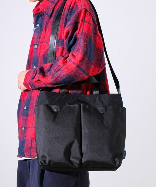 SML(エスエムエル)の「【SML/エスエムエル】PILOT TOTE BAG M(ショルダーバッグ・メンズ・ブラック・FREE)」の6枚目の写真