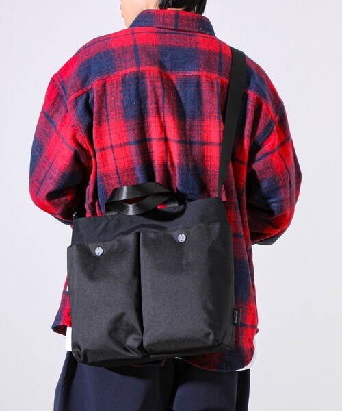 SML(エスエムエル)の「【SML/エスエムエル】PILOT TOTE BAG M(ショルダーバッグ・メンズ・ブラック・FREE)」の7枚目の写真