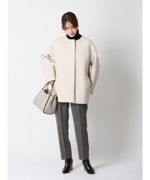 SUIT SQUARE(スーツスクエア)の「CHANTOWA ノーカラーコート ウールライクジャージー メルトン 無地(ノーカラーコート・レディース・モカ/アイボリー/ブラック・36(7号)/38(9号)/40(11号))」の5枚目の写真