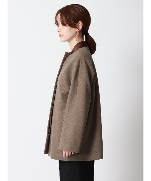 SUIT SQUARE(スーツスクエア)の「CHANTOWA ノーカラーコート ウールライクジャージー メルトン 無地(ノーカラーコート・レディース・モカ/アイボリー/ブラック・36(7号)/38(9号)/40(11号))」の17枚目の写真