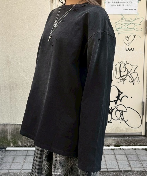 Never mind the XU（ネバーマインドザエックスユー）の「【Never mind the XU】damage washed long sleeve / 【ネバーマインド ザ エックスユー】ダメージウォッシュ長袖Tシャツ  <着用動画あり>（Tシャツ/カットソー・メンズ・ホワイト/ピンク/ブラック・L/XL）」の8枚目の写真