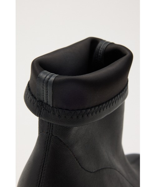 STACCATO(スタッカート)の「エイルストレッチブーツ(ブーツ・レディース・ブラック・23.0cm/23.5cm/24.0cm/24.5cm)」の10枚目の写真