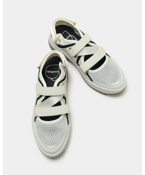 3ベルトオープンスニーカー（スニーカー）｜fitfit（フィットフィット