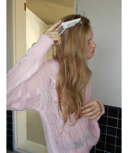 ETMON（エトモン）の「Hairy Cable Pullover Knit, Light Pink（ニット/セーター・レディース・その他・F）」の2枚目の写真