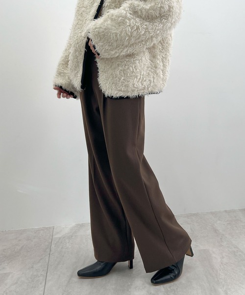 Futier land(フューティアランド)の「ウールライクツータックワイドパンツ(スラックス・レディース・ブラック/グレー/ブラウン・SMALL/MEDIUM/LARGE)」の15枚目の写真