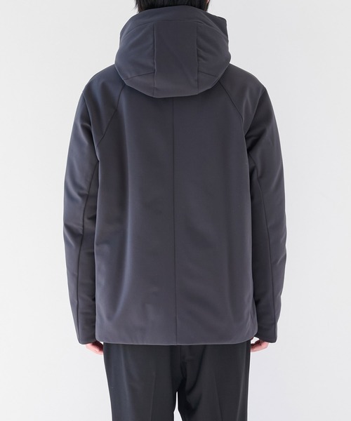 ATTACHMENT(アタッチメント)の「【ATTACHMENT/アタッチメント】別注 SOLOTEX HOODED DOWN(ダウンジャケット/コート・メンズ・ダークグレー/ブラック・2/3)」の14枚目の写真