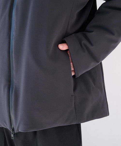 ATTACHMENT(アタッチメント)の「【ATTACHMENT/アタッチメント】別注 SOLOTEX HOODED DOWN(ダウンジャケット/コート・メンズ・ダークグレー/ブラック・2/3)」の16枚目の写真