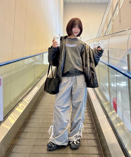 WMC(ダブリューエムシー)の「スネークブルー スウェット_CHARCOAL GREY(スウェット・メンズ・チャコールグレー・SMALL/MEDIUM/LARGE/X-LARGE)」の8枚目の写真
