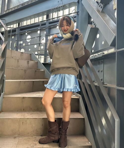 WMC(ダブリューエムシー)の「スネークブルー スウェット_CHARCOAL GREY(スウェット・メンズ・チャコールグレー・SMALL/MEDIUM/LARGE/X-LARGE)」の11枚目の写真
