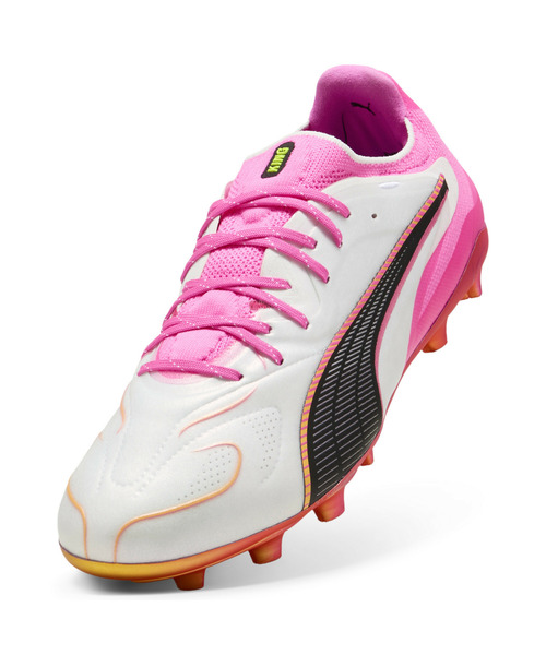 PUMA(プーマ)の「PUMA プーマ メンズ キング 20 アルティメット FG/AG サッカースパイク(スニーカー・メンズ・ホワイト系その他/ブラック×ホワイト/ホワイト×ゴールド/シルバー系その他/ホワイト系その他2・26.5cm/28.0cm/27.5cm/26.0cm/27.0cm/25.5cm)」の10枚目の写真
