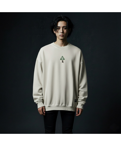 EIGHTVOLUME(エイトボリューム)の「EV E エンブレムパッチピグメントマンツーマン (アイボリー)(スウェット・メンズ・その他・MEDIUM/LARGE)」の2枚目の写真