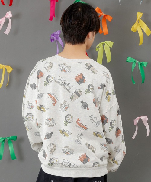 ScoLar Parity(スカラーパリティ)の「353138:ラビル寿司尽くし裏毛プルオーバー(Tシャツ/カットソー・レディース・ブラック/オートミール/ブルー・M)」の6枚目の写真