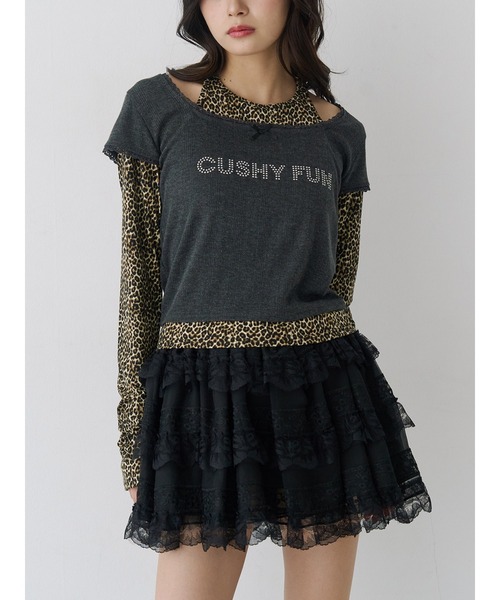 jouetie(ジュエティ)の「レイヤードライクホルターネックトップス ボーダー レオパード(Tシャツ/カットソー・レディース・ブラック/ブルー/オフホワイト・MEDIUM)」の3枚目の写真