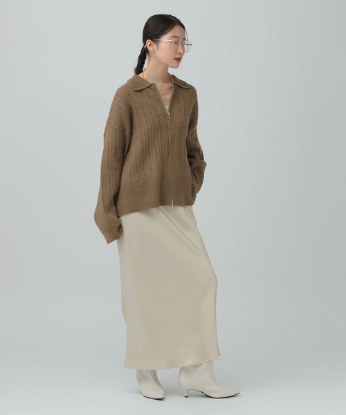 LEPSIM（レプシィム）の「5ゲージ編み柄ZIP襟カーディガン　634184（カーディガン/ボレロ・レディース・ライトグリーン/チャコールグレー/ブラウン/アイボリー・FREE）」の19枚目の写真
