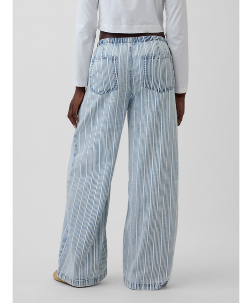 GAP(ギャップ)の「ミッドライズ ウルトラソフト イージーウエスト バギーデニム(デニムパンツ・レディース・ライトインディゴブルー・XXS/M/S/XS/L)」の6枚目の写真