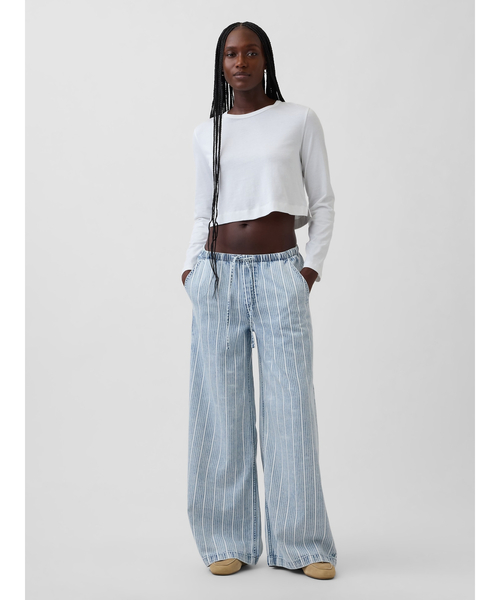 GAP(ギャップ)の「ミッドライズ ウルトラソフト イージーウエスト バギーデニム(デニムパンツ・レディース・ライトインディゴブルー・XXS/M/S/XS/L)」の2枚目の写真