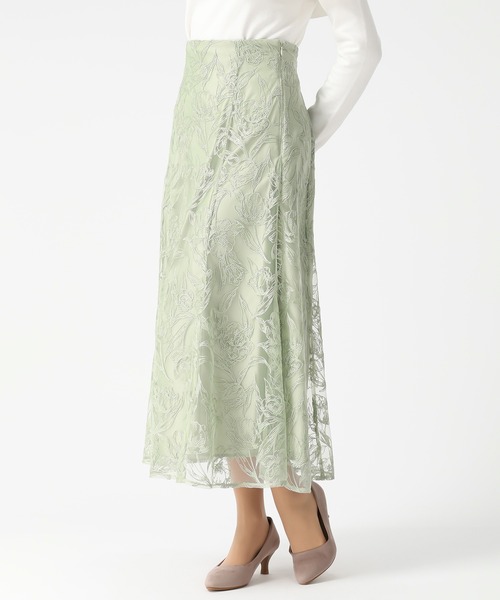 MISCH MASCH（ミッシュマッシュ）の「2026春夏新作 クロスステッチ刺繍フラワースカート（スカート・レディース・グリーン/イエロー/ネイビー・M/S）」の14枚目の写真