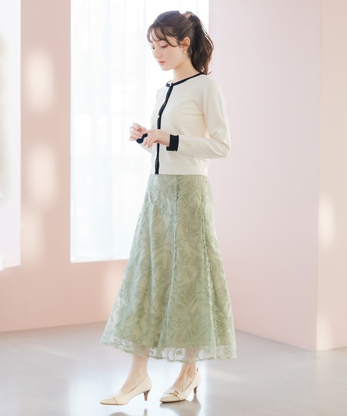 MISCH MASCH（ミッシュマッシュ）の「2026春夏新作 クロスステッチ刺繍フラワースカート（スカート・レディース・グリーン/イエロー/ネイビー・M/S）」の22枚目の写真