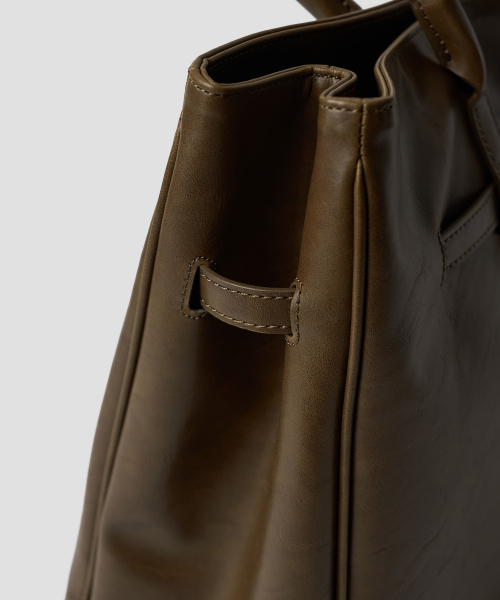 TTUDEMENT（トュードメント）の「CLASSIC BELT SQUARE BAG BROWN（トートバッグ・レディース・その他・FREE）」の7枚目の写真