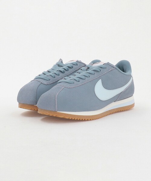NIKE（ナイキ）の「＜NIKE＞W CORTEZ SUEDE スニーカー（スニーカー・レディース・ライトブルー/ライトグレー・23cm/24.5cm/23.5cm/25cm/24cm/25.5cm/22.5cm）」の4枚目の写真