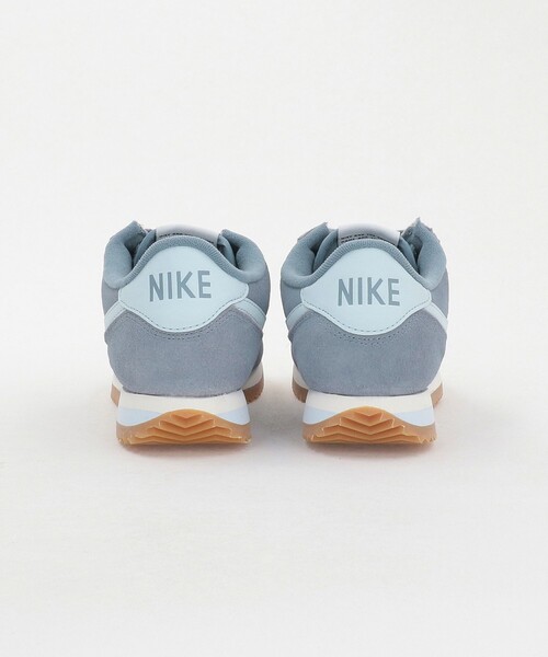 NIKE（ナイキ）の「＜NIKE＞W CORTEZ SUEDE スニーカー（スニーカー・レディース・ライトブルー/ライトグレー・23cm/24.5cm/23.5cm/25cm/24cm/25.5cm/22.5cm）」の7枚目の写真
