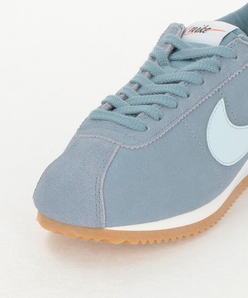 NIKE（ナイキ）の「＜NIKE＞W CORTEZ SUEDE スニーカー（スニーカー・レディース・ライトブルー/ライトグレー・23cm/24.5cm/23.5cm/25cm/24cm/25.5cm/22.5cm）」の10枚目の写真